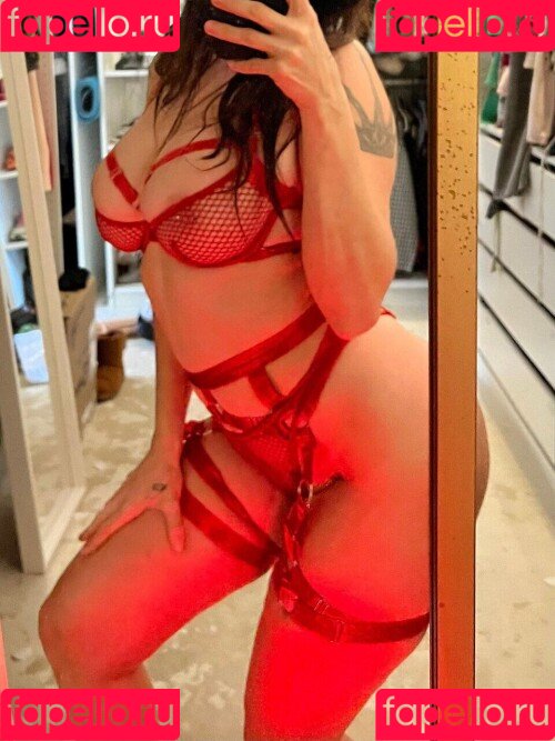 La Mala Rodriguez Onlyfans Photo Gallery 