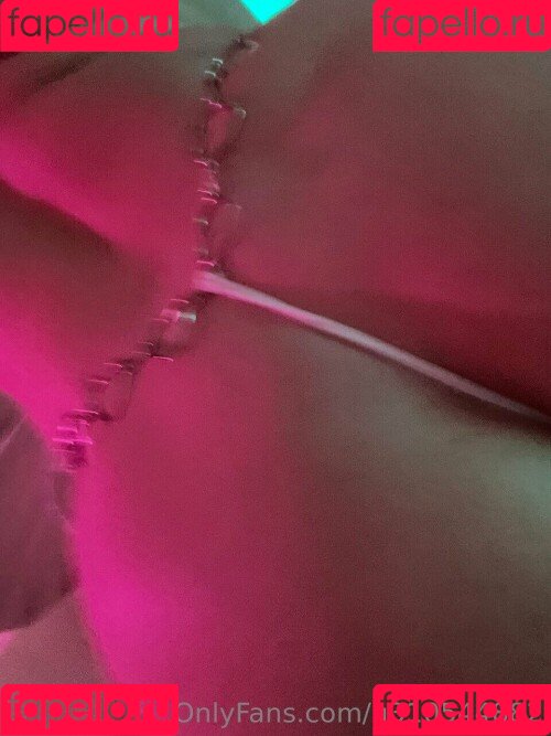 La Mala Rodriguez Onlyfans Photo Gallery 