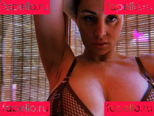 La Mala Rodriguez Onlyfans Photo Gallery 