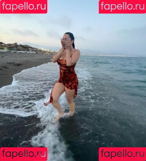 La Mala Rodriguez Onlyfans Photo Gallery 