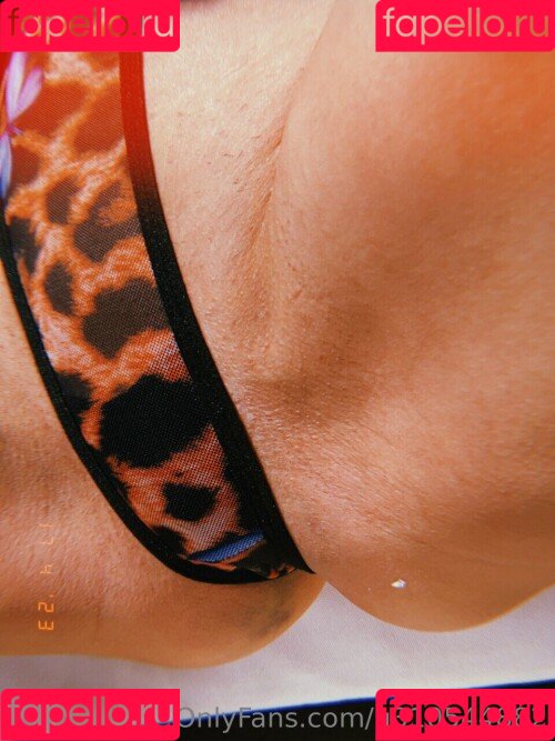 La Mala Rodriguez Onlyfans Photo Gallery 