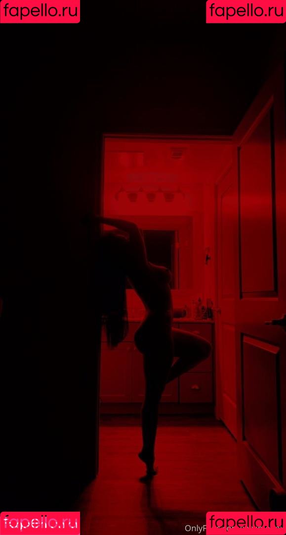 xxximenax Onlyfans Photo Gallery 