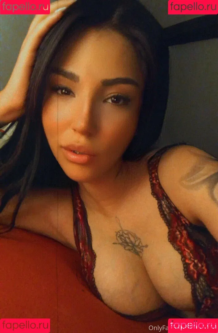ameliereve7 Onlyfans Photo Gallery 