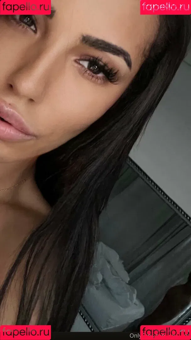 ameliereve7 Onlyfans Photo Gallery 