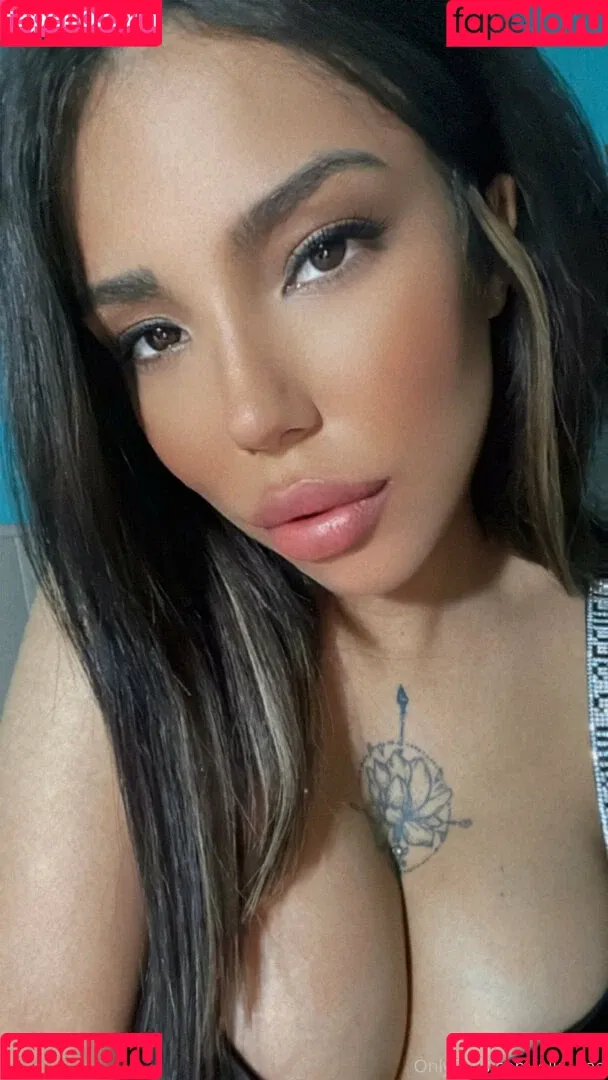 ameliereve7 Onlyfans Photo Gallery 