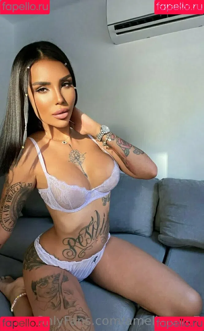 ameliereve7 Onlyfans Photo Gallery 