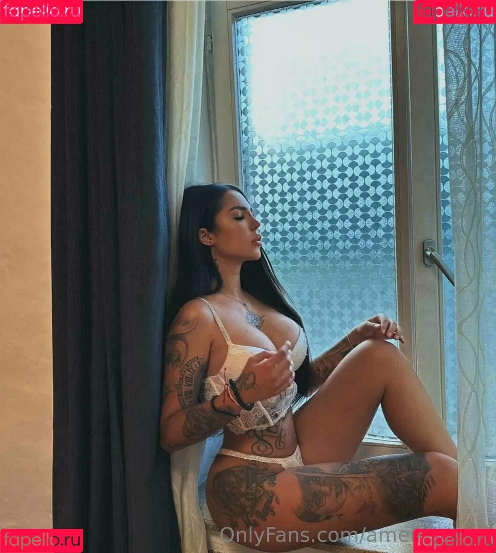 ameliereve7 Onlyfans Photo Gallery 