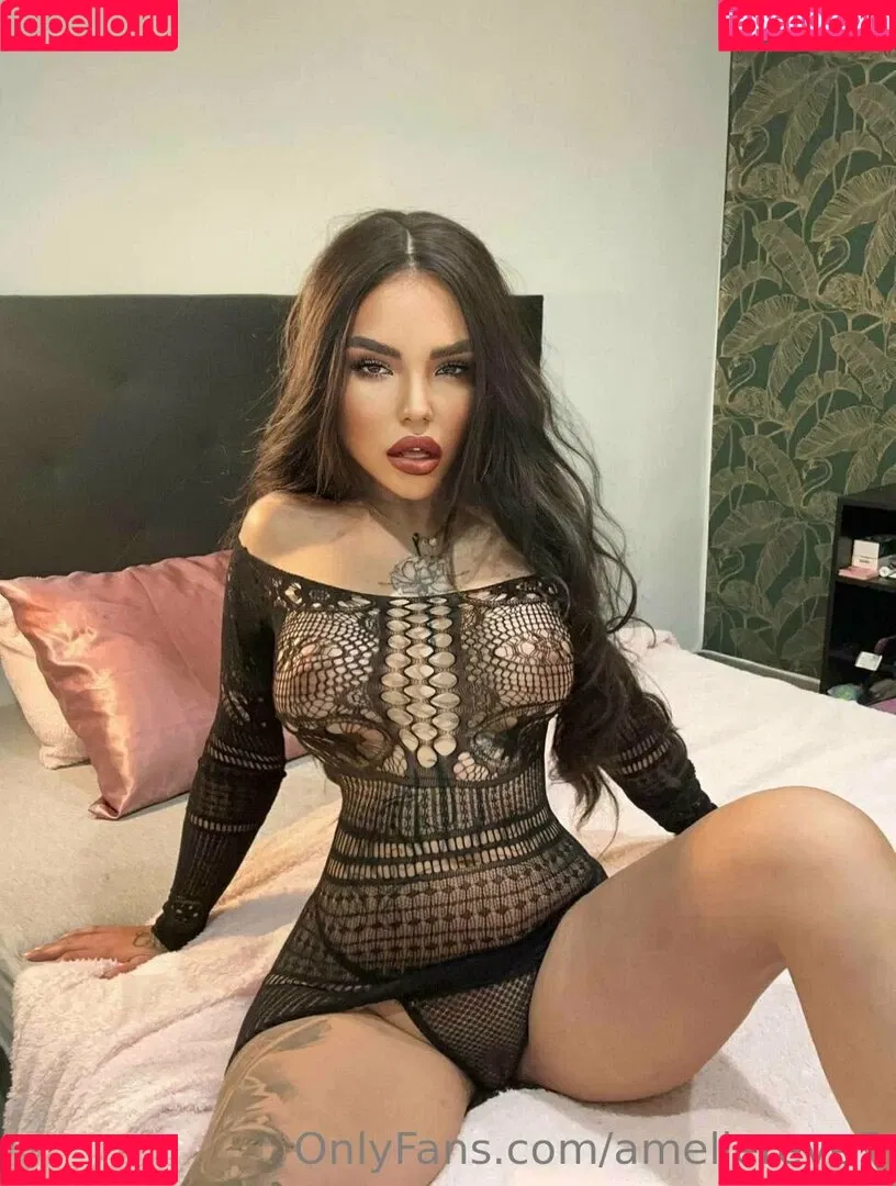 ameliereve7 Onlyfans Photo Gallery 