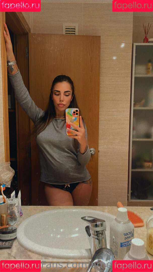 ameliereve7 Onlyfans Photo Gallery 