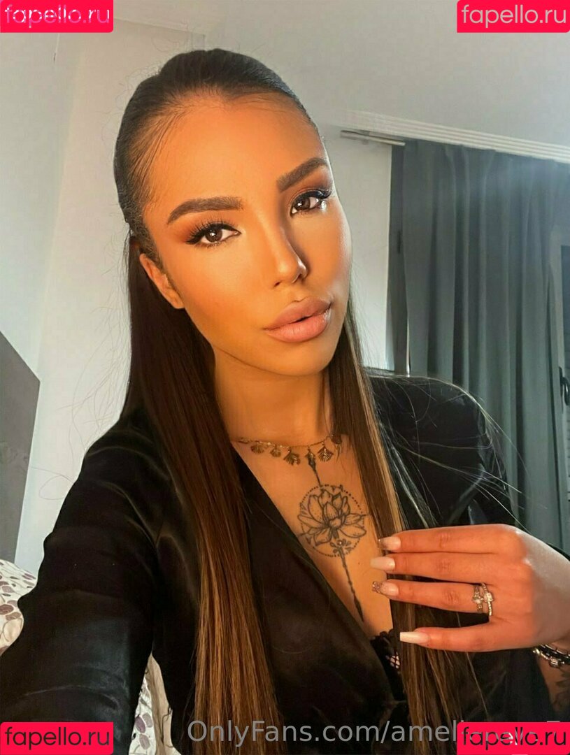 ameliereve7 Onlyfans Photo Gallery 