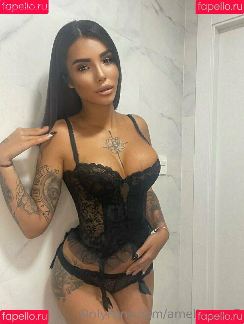 ameliereve7 Onlyfans Photo Gallery 