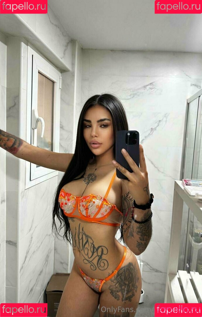 ameliereve7 Onlyfans Photo Gallery 