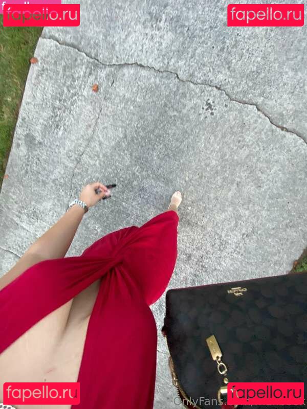 makbook Nude Onlyfans Photo 29
