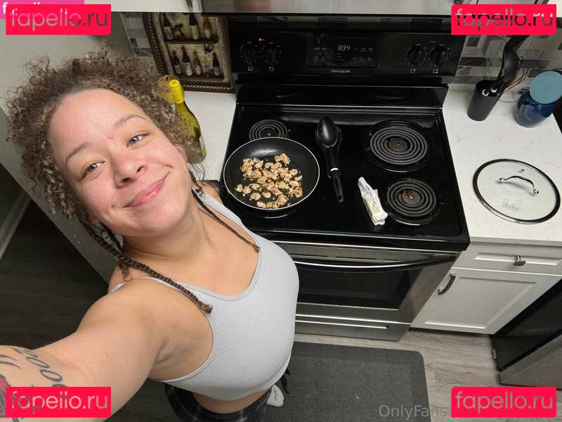 makbook Nude Onlyfans Photo 22