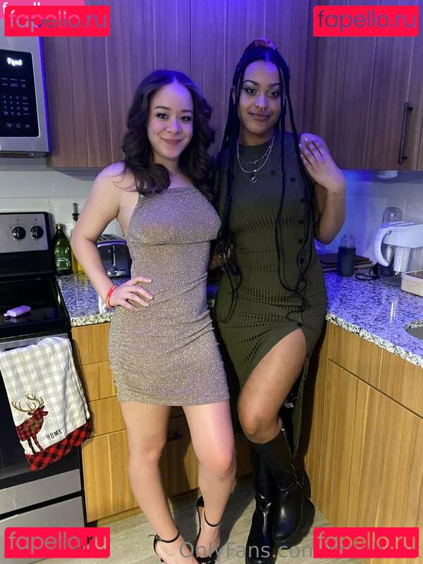 makbook Nude Onlyfans Photo 15