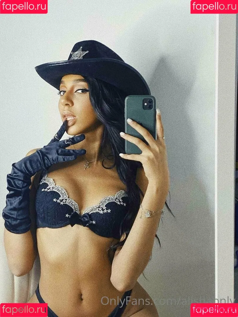 Alisha Kone Onlyfans Photo Gallery 