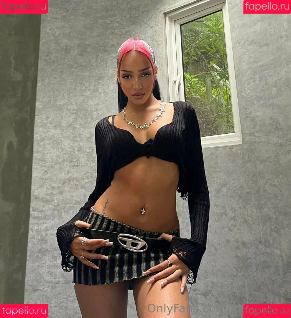 Alisha Kone Onlyfans Photo Gallery 