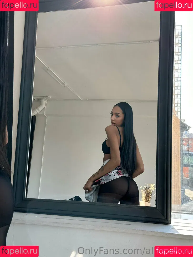 Alisha Kone Onlyfans Photo Gallery 