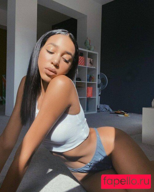 Alisha Kone Onlyfans Photo Gallery 