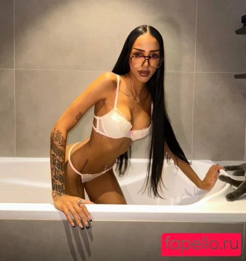 Alisha Kone Nude Onlyfans Photo 17