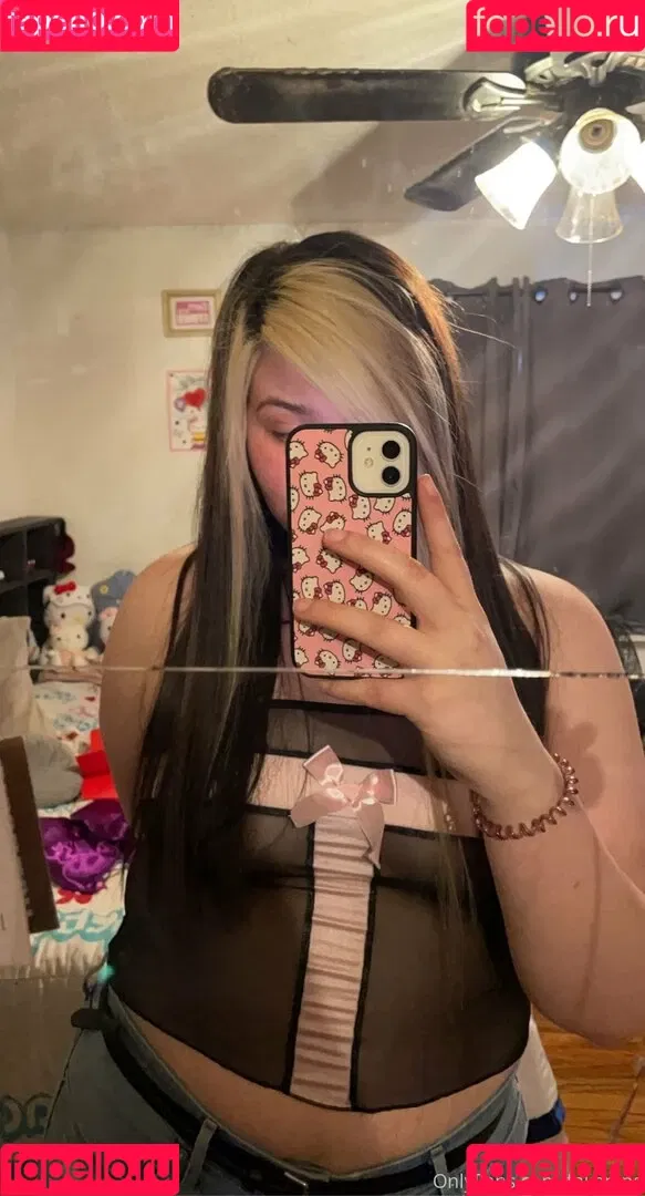 fakenips Onlyfans Photo Gallery 