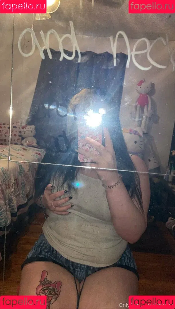 fakenips Onlyfans Photo Gallery 
