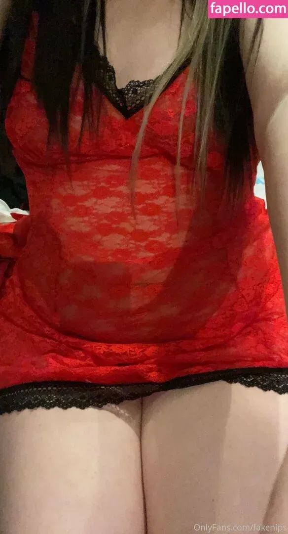 fakenips Onlyfans Photo Gallery 