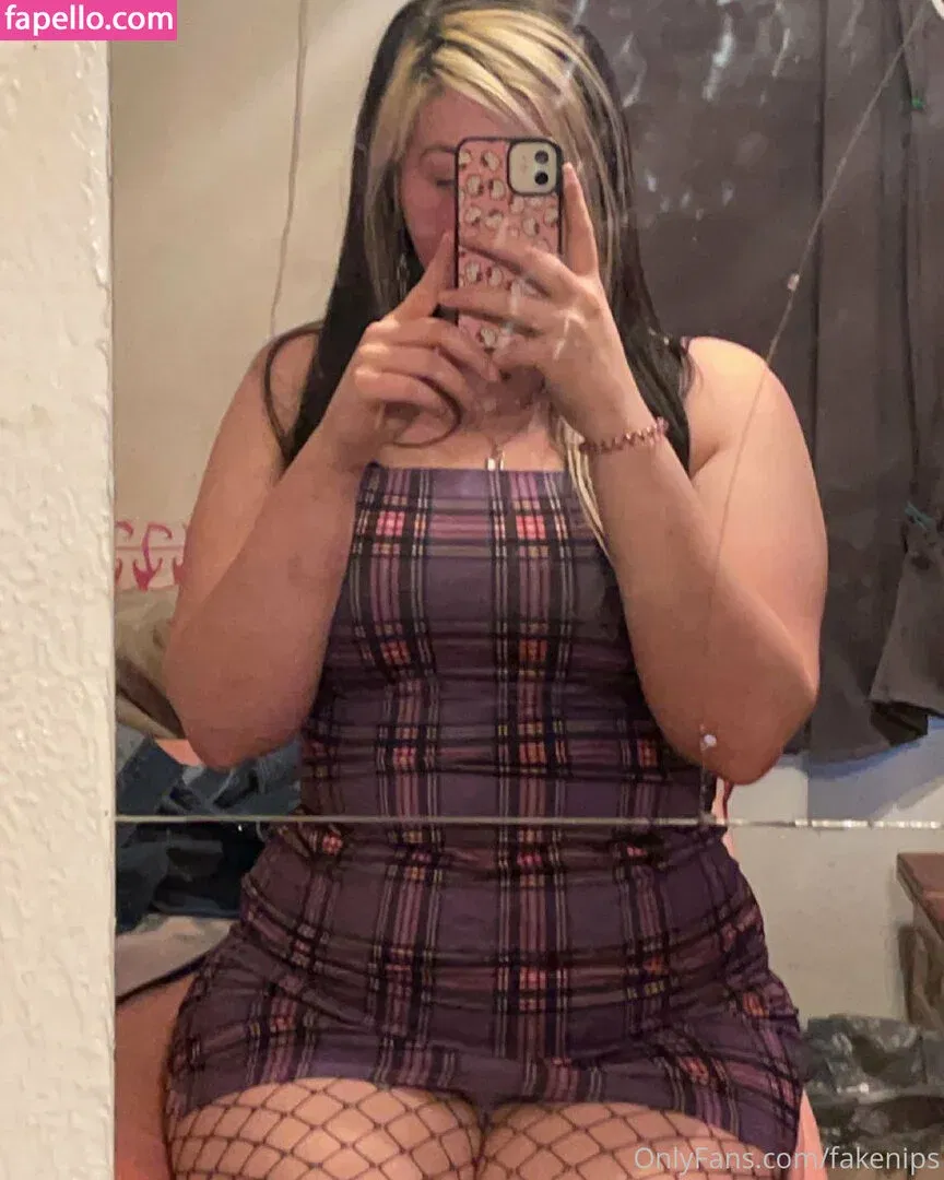 fakenips Onlyfans Photo Gallery 