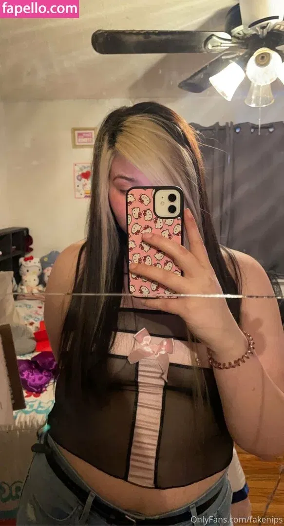 fakenips Onlyfans Photo Gallery 
