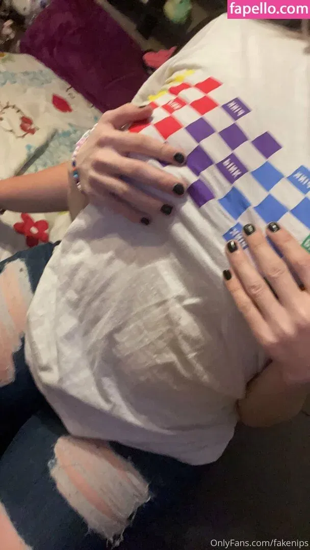 fakenips Onlyfans Photo Gallery 