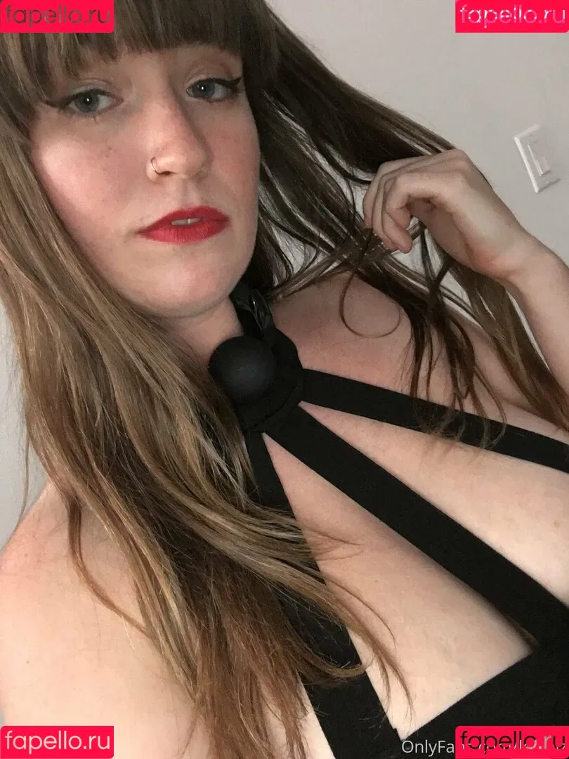 loisplz Onlyfans Photo Gallery 