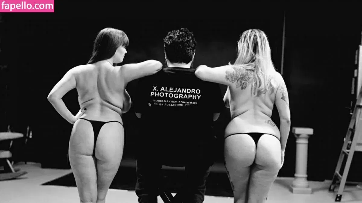 loisplz Onlyfans Photo Gallery 