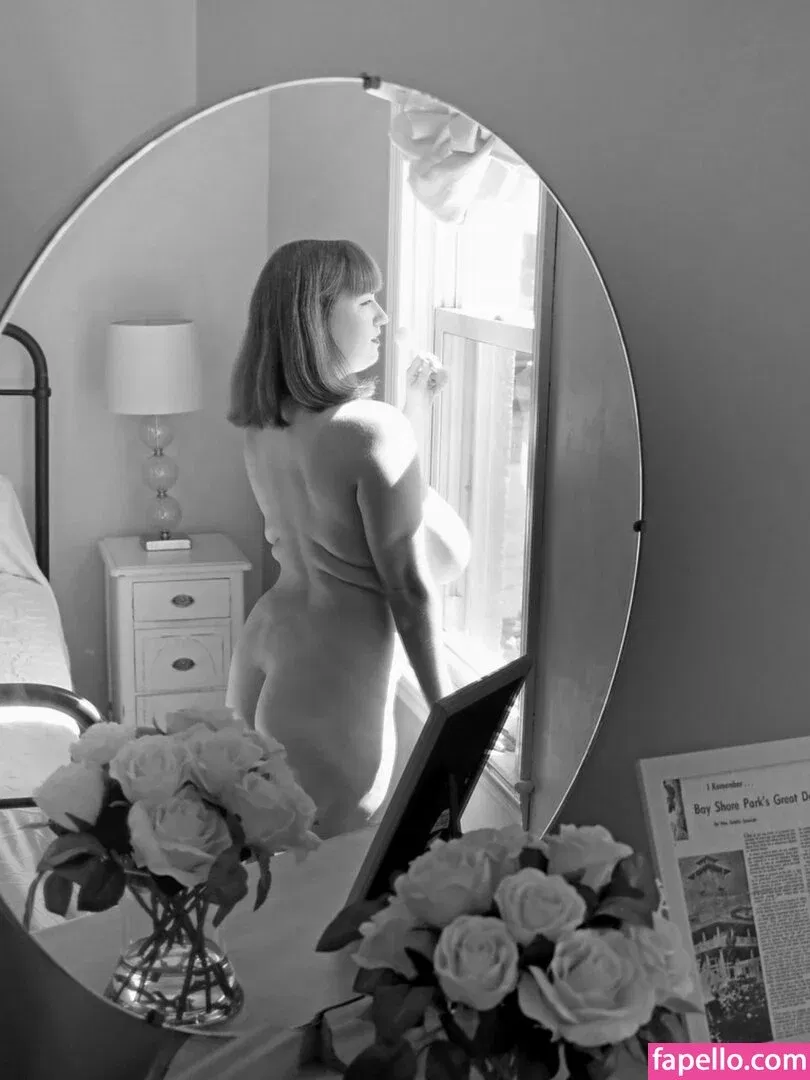 loisplz Onlyfans Photo Gallery 