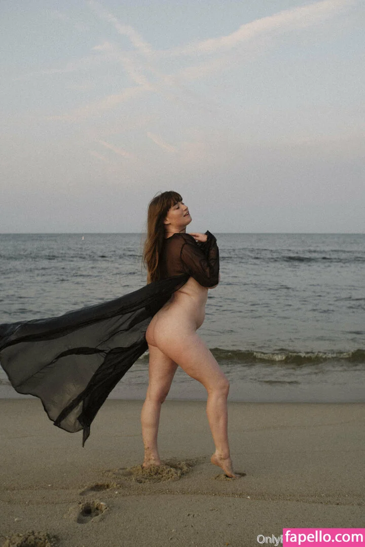 loisplz Onlyfans Photo Gallery 