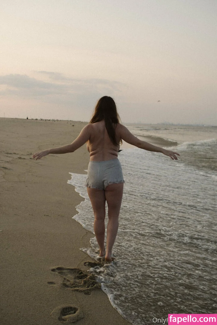 loisplz Onlyfans Photo Gallery 