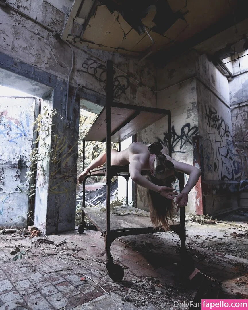 loisplz Onlyfans Photo Gallery 