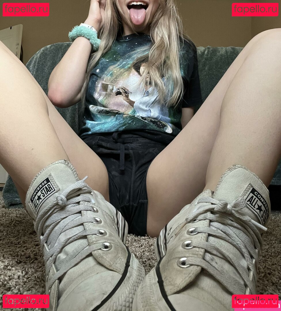 Wolfgirlanon Nude Onlyfans Photo 34