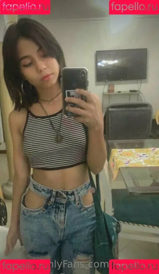 lelymaid Onlyfans Photo Gallery 
