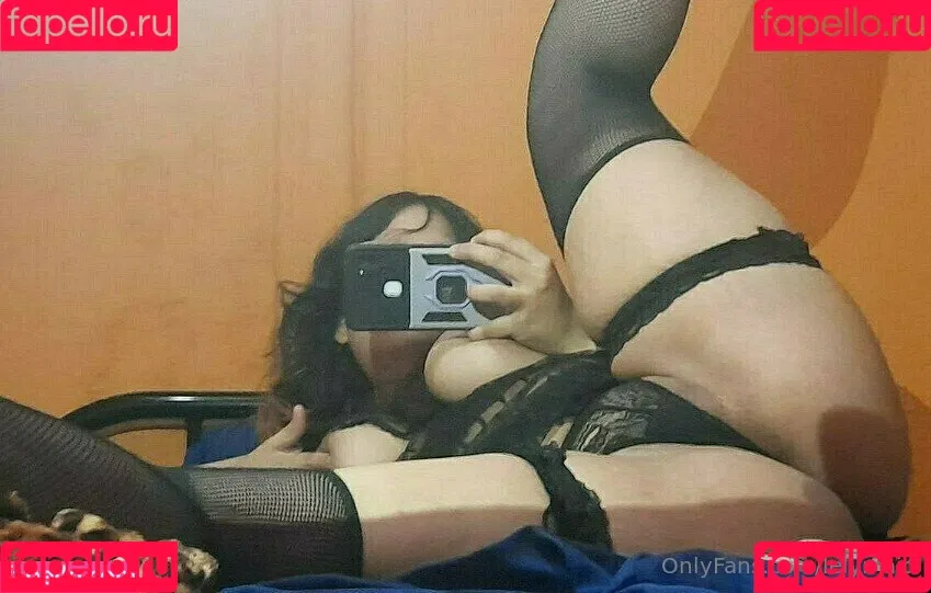 lelymaid Onlyfans Photo Gallery 