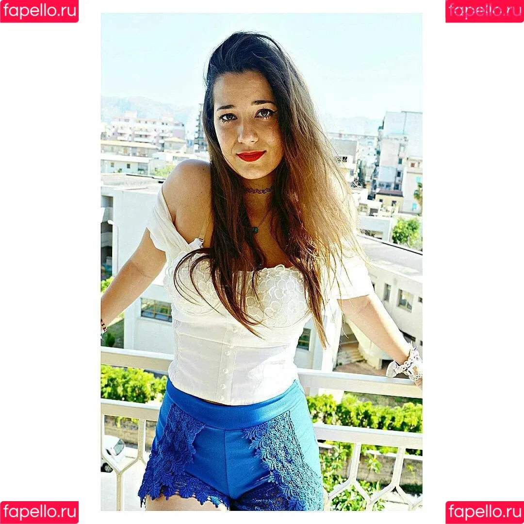 Paola Arena Onlyfans Photo Gallery 