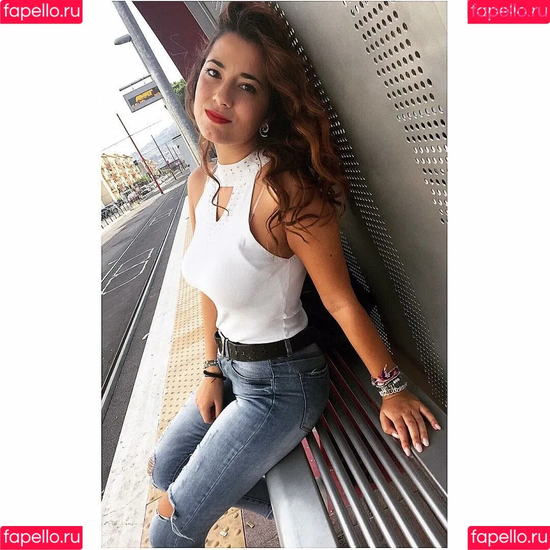 Paola Arena Onlyfans Photo Gallery 