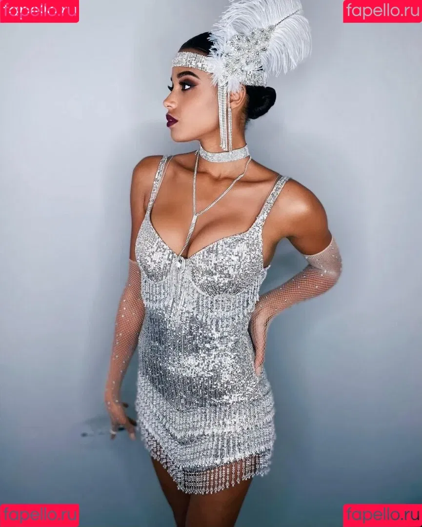 Ella Balinska Onlyfans Photo Gallery 