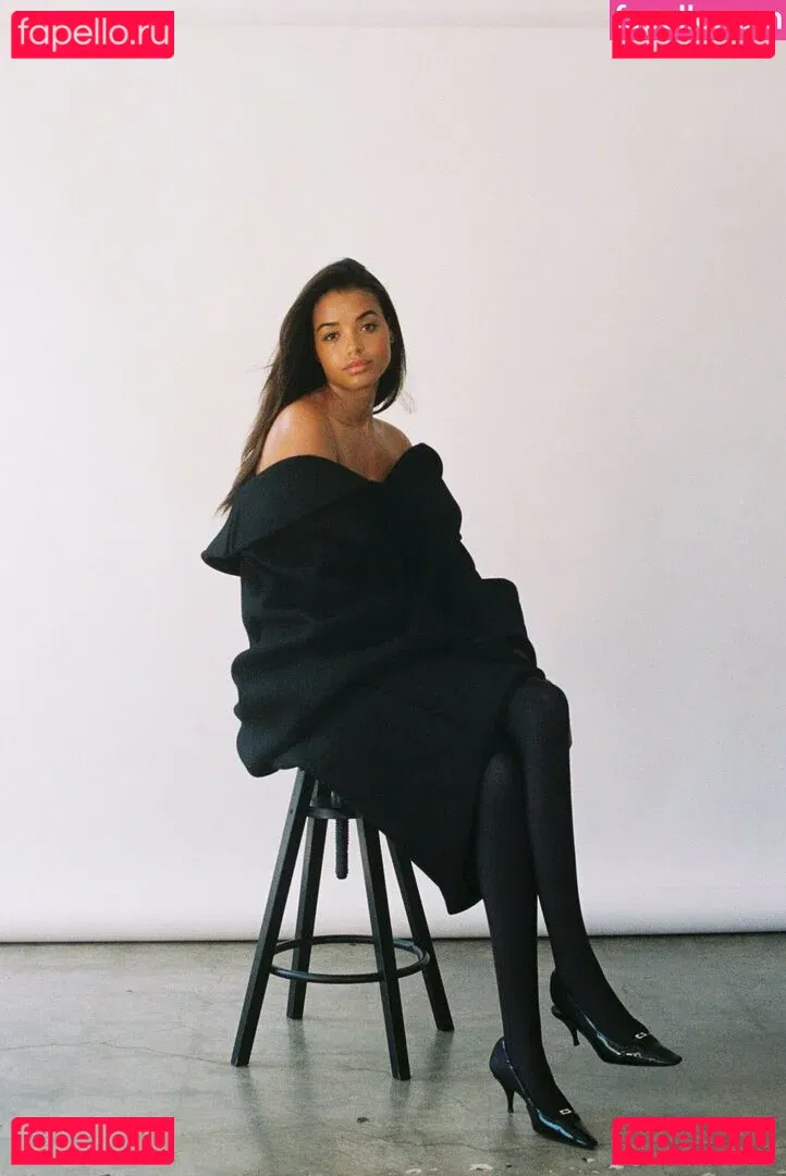 Ella Balinska Onlyfans Photo Gallery 