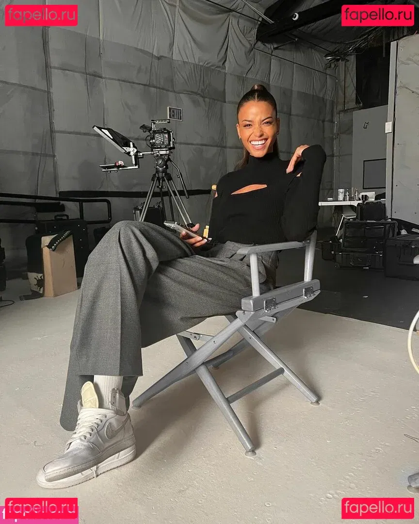 Ella Balinska Onlyfans Photo Gallery 