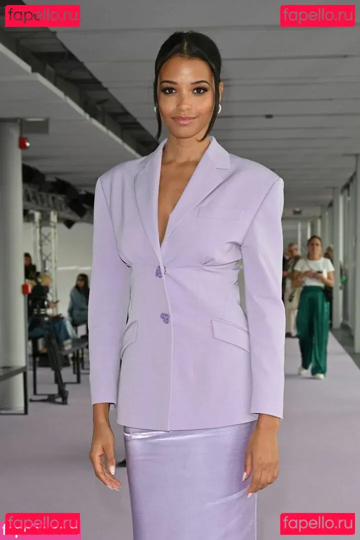 Ella Balinska Onlyfans Photo Gallery 