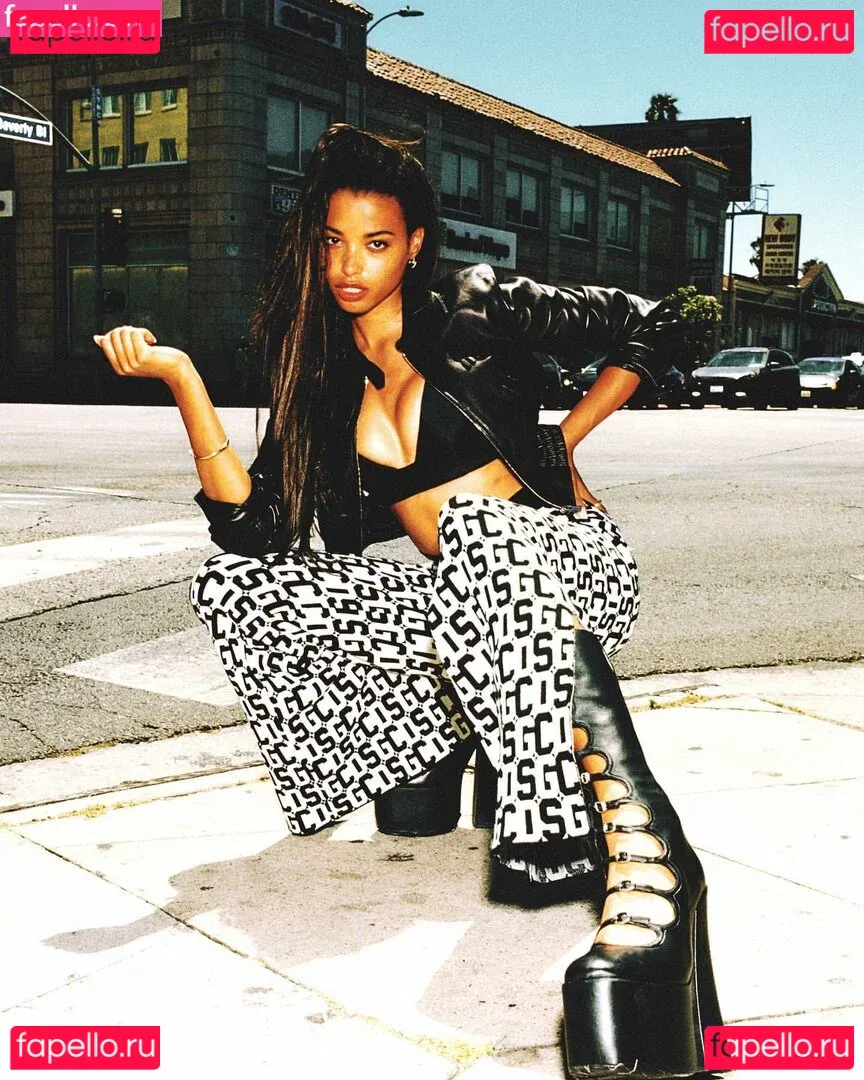 Ella Balinska Onlyfans Photo Gallery 