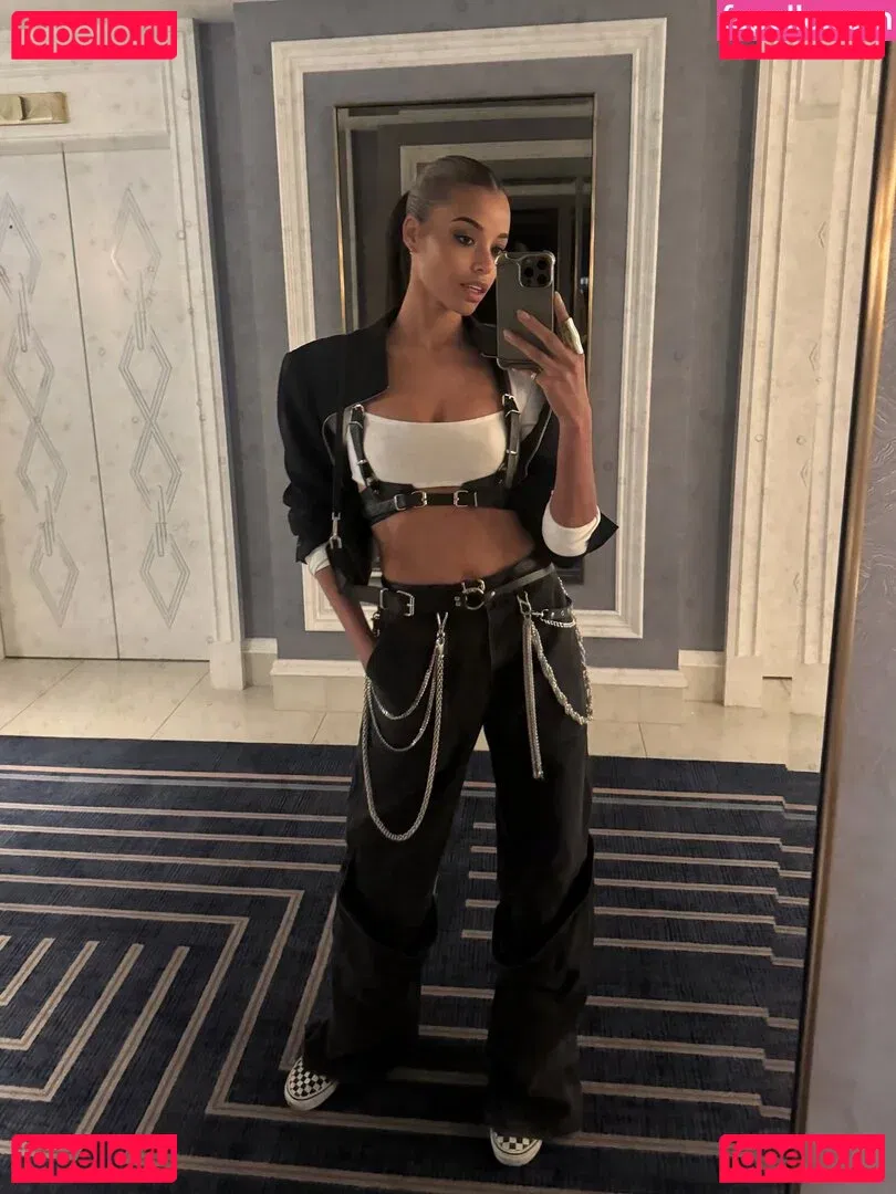 Ella Balinska Onlyfans Photo Gallery 