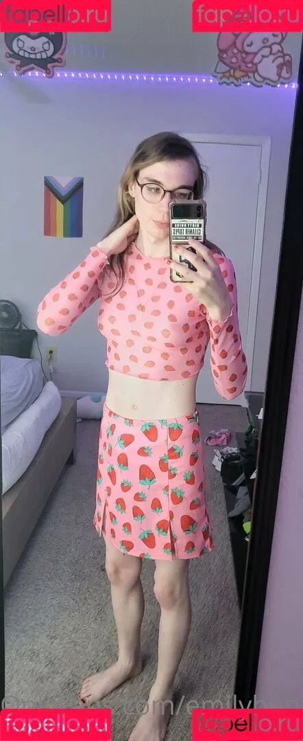 emilybunoof Onlyfans Photo Gallery 