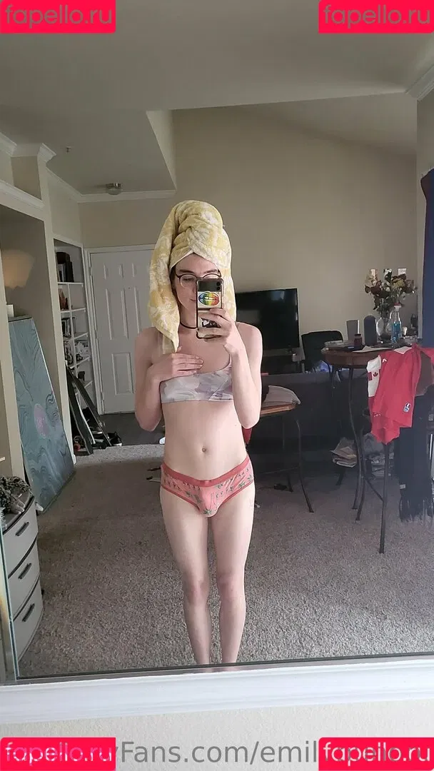 emilybunoof Onlyfans Photo Gallery 