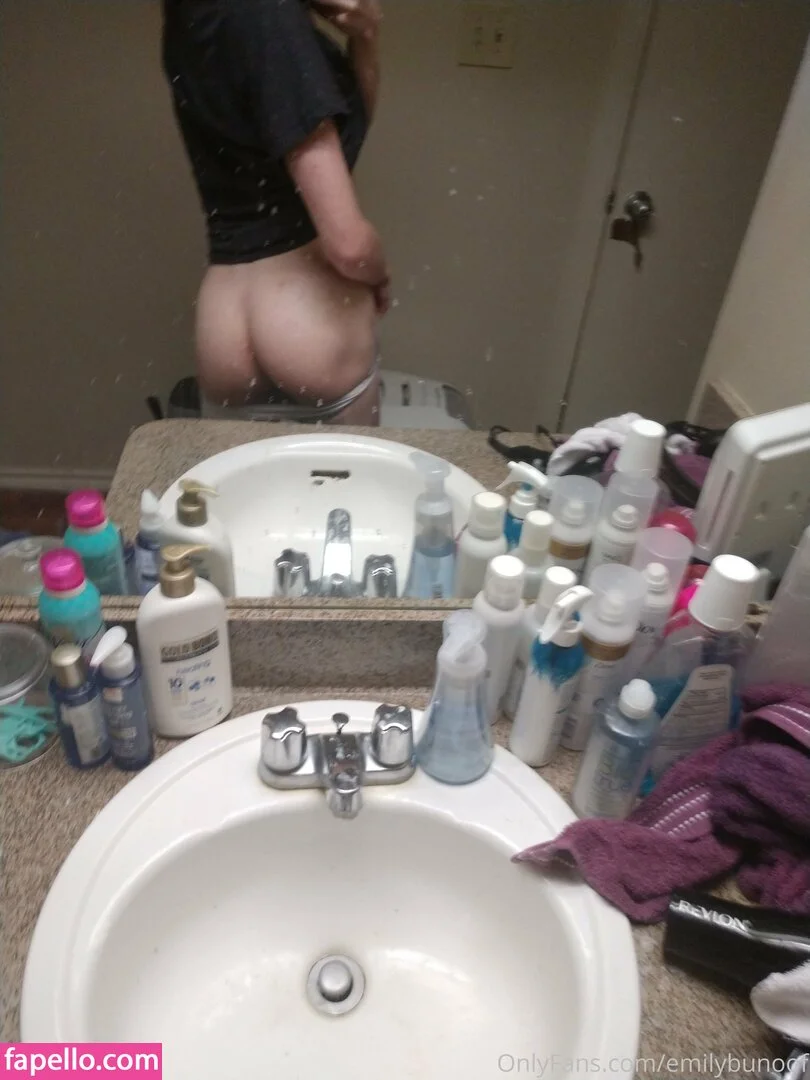 emilybunoof Onlyfans Photo Gallery 